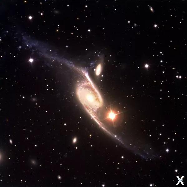 Галактика NGC 6872