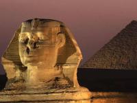 Ученые пытаются отыскать тайный "зал знаний" под пирамидами в Египте