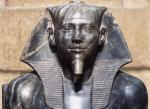 Идеальная симметрия египетских скульптур опровергает представления официалов об уровне технологий в Древнем Египте