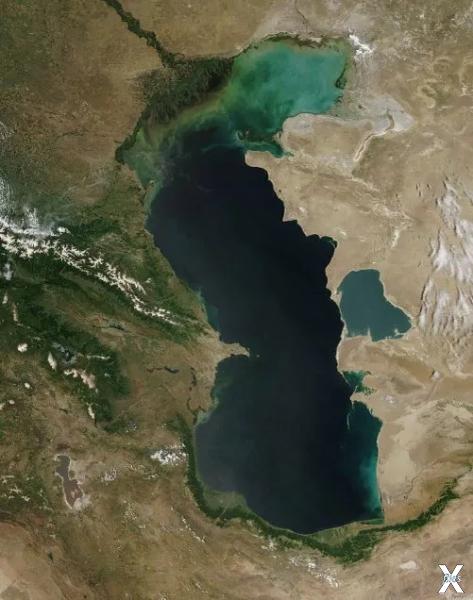 Каспийское море, вид из космоса. Это ...
