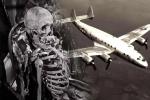 Тайна рейса 513: самолет, приземлившийся с 92 скелетами на борту