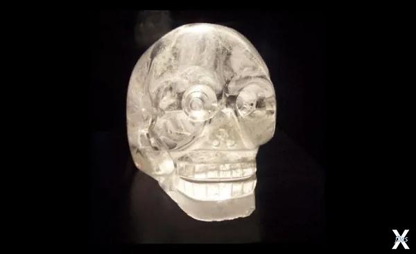 Хрустальный череп из Музея на набереж...