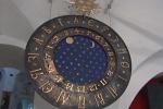 Древний циферблат на Спасской башне Кремля с 17 часами: иное время в допотопный период истории?