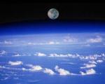 Земная атмосфера имеет космическое происхождение