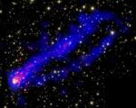 Астрономы представили фотографии "хвостатой" галактики