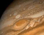Измерена температура внутри Большого красного пятна Юпитера