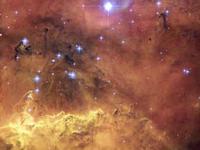 "Хаббл" сфотографировал туманность в созвездии Корма