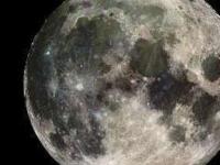 Ученые нашли на Луне воду и серебро
