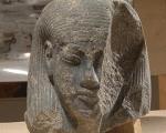 В Египте нашли редкий алебастровый колосс Аменхотепа III
