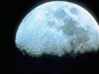 Луна оказалась "моложе", чем думали ученые