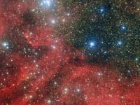 Астрономы опубликовали фотографии "матрешки" звездных скоплений