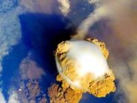 Новый раздел "Извержения вулканов из космоса" в Фотогаллерее