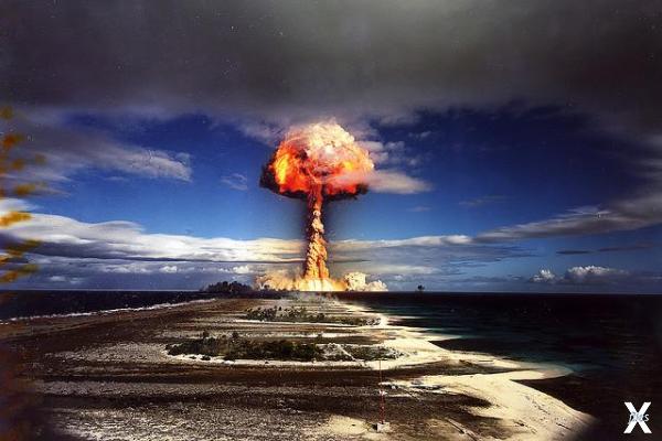 Термоядерный взрыв на атолле Фангатау...