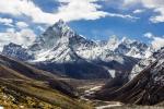 Эверест сдвинулся на 3 см из-за землетрясения в Непале
