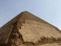 В египетской пирамиде ученые нашли космические частицы