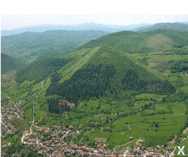 Боснийская пирамида очень похожа на а...