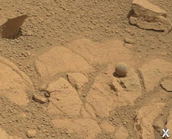 Другой марсианский шарик - коричневый
