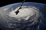 Гнев небес: на США вот-вот обрушится мощнейший ураган «Флopeнc»