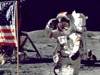 Хозяева возвращаются. США хотят снова высадиться на Луну. Что этому может помешать?