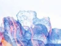 Необычное состояние воды: лёд температурой в несколько тысяч градусов