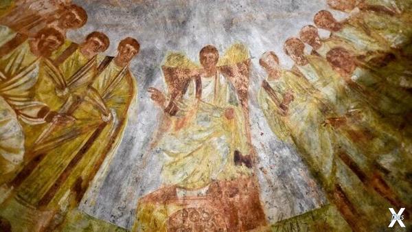 Изображение Христа с фрески в римских...