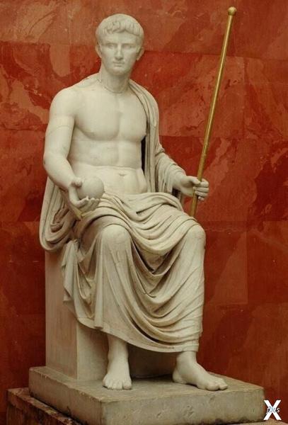 Император Цезарь Август, сын бога