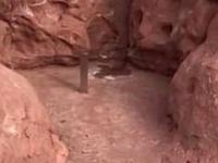 Загадочный монолит обнаружен посреди пустыни в штате Юта