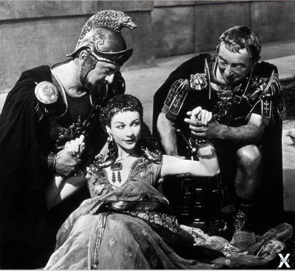 Кадр из фильма «Цезарь и Клеопатра», ...