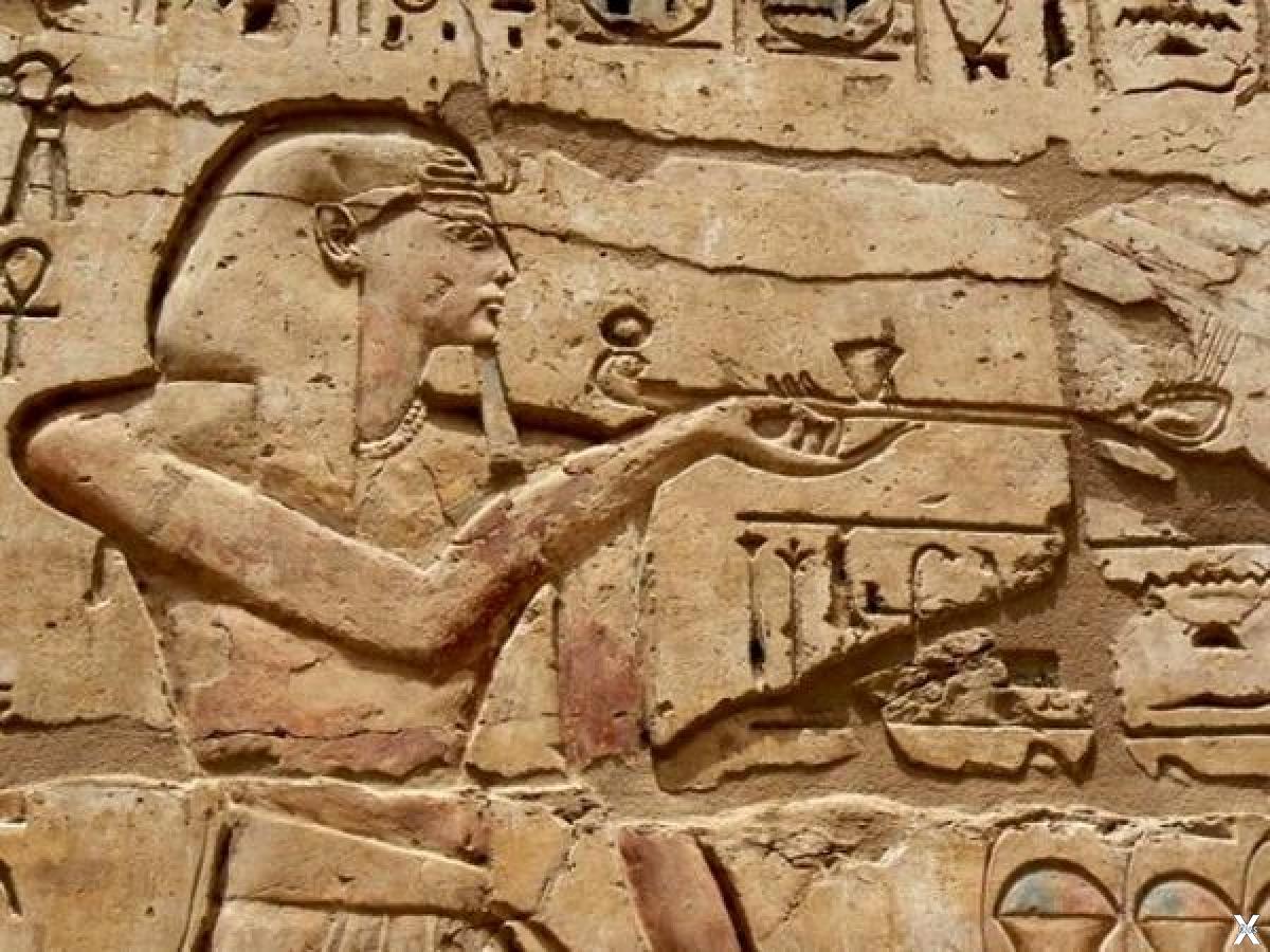 Древность 18. Курительные трубки древнего Египта. Египет 1 век до нашей эры. Курительная трубка древний Египет. Курение в древнем Египте.