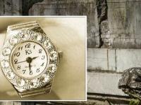 Как швейцарские часы оказались внутри древней китайской гробницы?