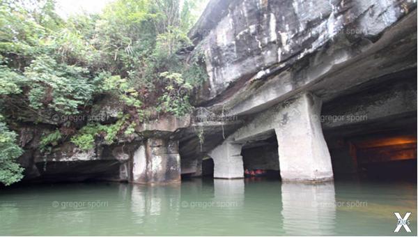 Пещера 24 еще под водой