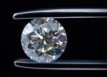 Алмазы выдержали давление в пять раз больше давления в Земле