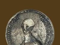 Откуда инопланетяне на монетах XVII века?