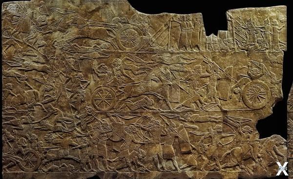 Ассирийское настенное панно с изображ...