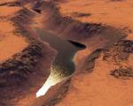 Найденное на Марсе озеро заставит пересмотреть представления о планете