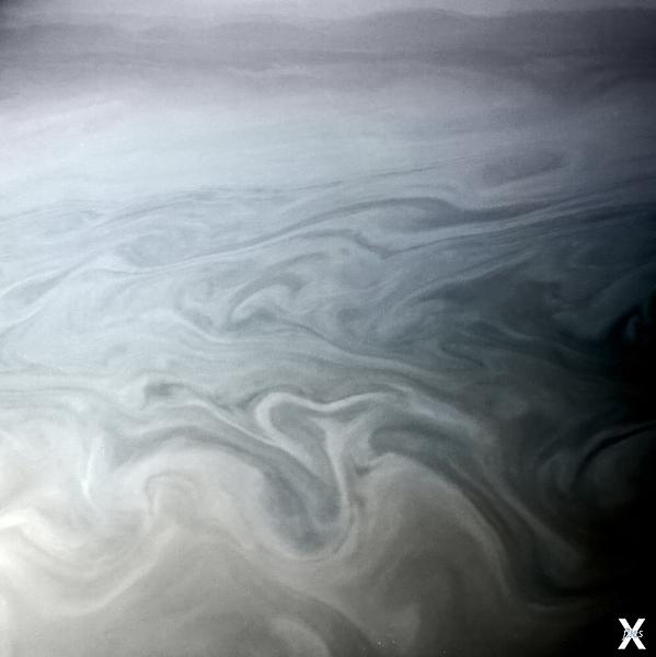 Фото облаков от "Кассини"