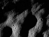 Лунный зонд LRO передал на Землю первые снимки