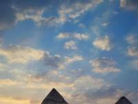 Комплекс в Гизе построили не египтяне? Похоже, пирамиды и Сфинкс древнее, чем принято считать