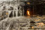 «Водопад Вечного огня»: тайна этого природного чуда до сих пор не разгадана