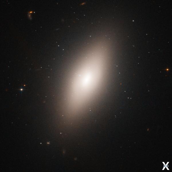 Пример эллиптической галактики