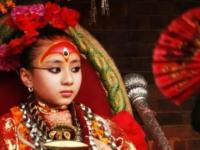 Девочки Кумари: как живут живые богини в Непале?