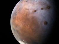 Крупнейший вулкан Солнечной системы. Спутник ОАЭ прислал потрясающие изображения Марса