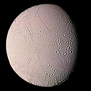 Самый чистый спутник Сатурна Энцелад