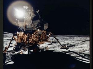 "Аполлон"-14 на Луне